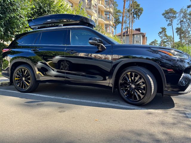 Toyota Highlander - фото 5