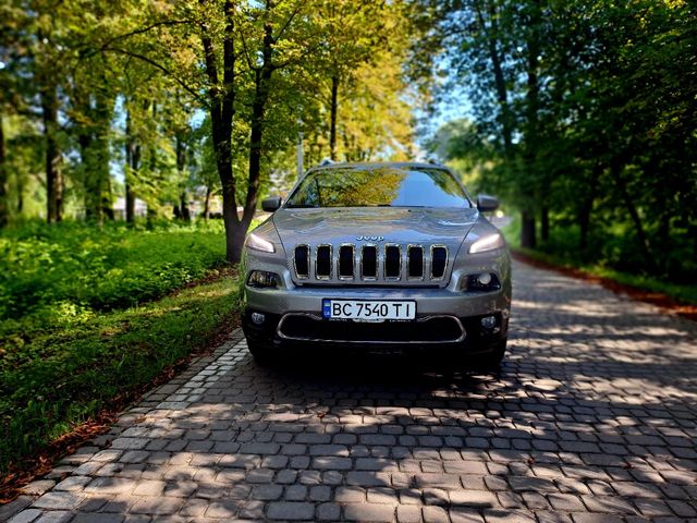 Jeep Cherokee - зображення 1