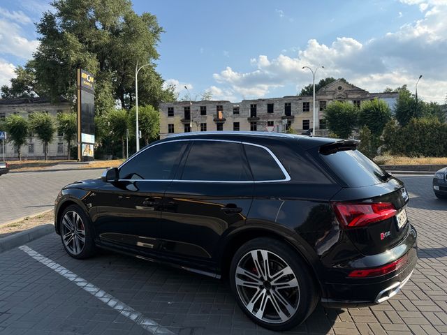 Audi SQ5 - зображення 4