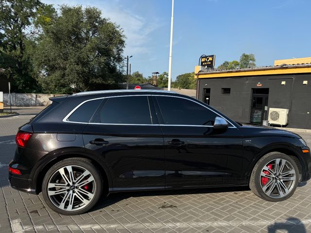 Audi SQ5 - зображення 3