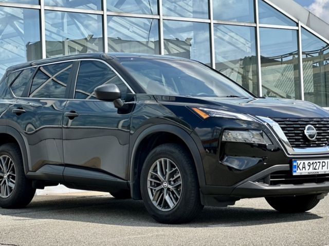 Nissan Rogue - фото 3