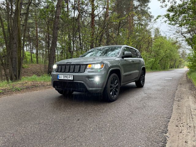 Jeep Grand Cherokee - зображення 2