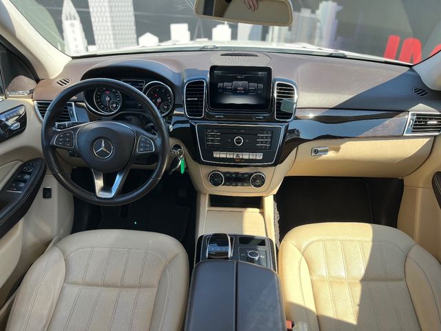 Mercedes-Benz GLE - зображення 3