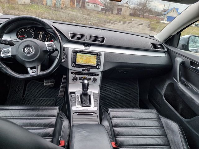 Volkswagen Passat - зображення 1