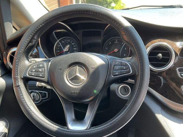 Mercedes-Benz V-Класс - зображення 5