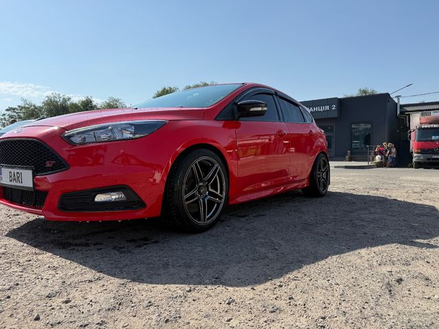 Ford Focus ST - зображення 2