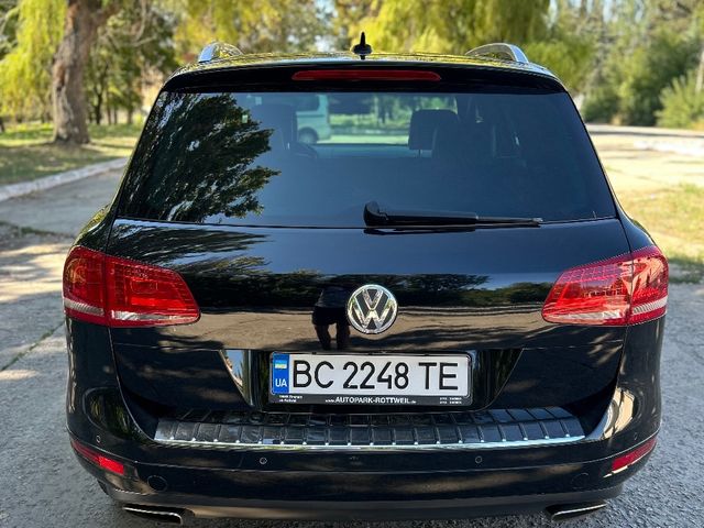Volkswagen Touareg - зображення 5
