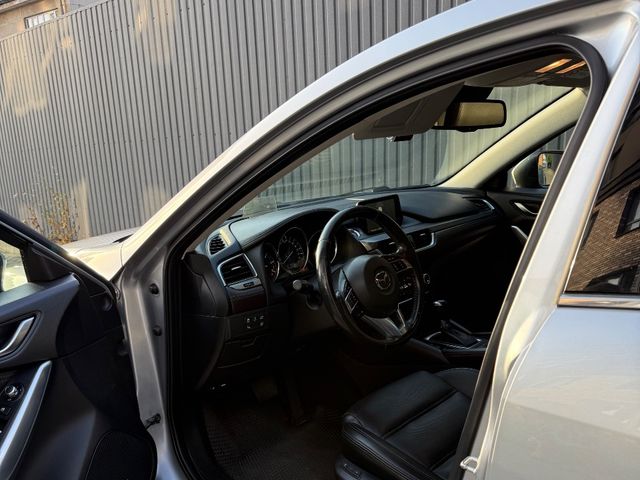 Mazda 6 - фото 2