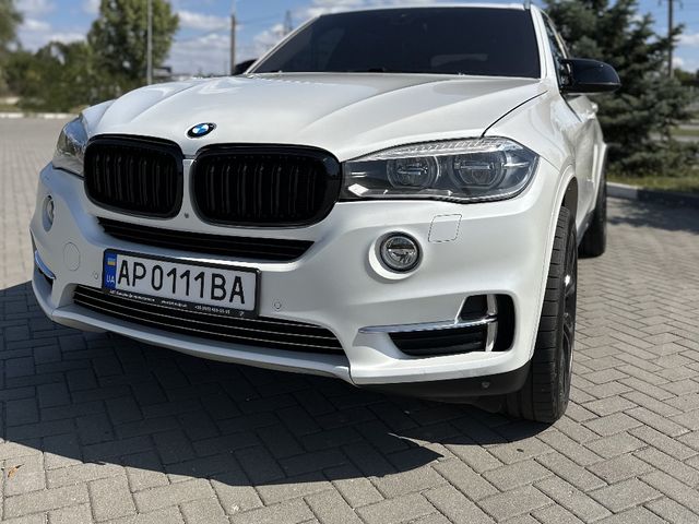 BMW X5 - зображення 1