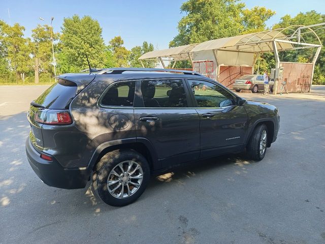 Jeep Cherokee - зображення 5