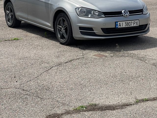 Volkswagen Golf - зображення 2