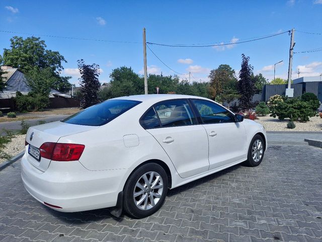 Volkswagen Jetta - зображення 4