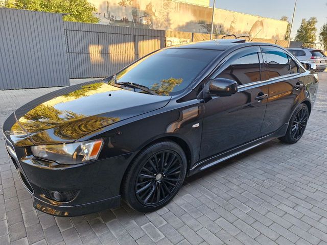 Mitsubishi Lancer - зображення 3