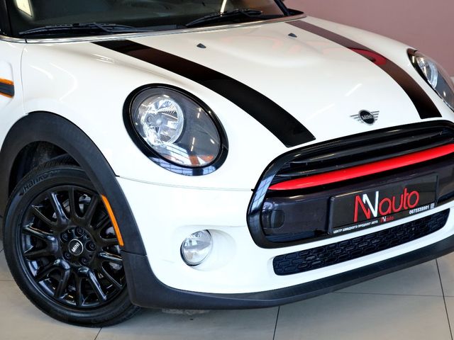 Mini Cabrio - фото 3