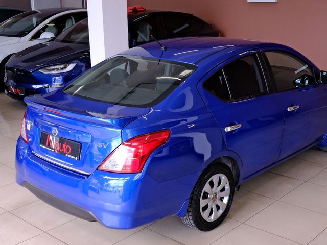 Nissan Versa - зображення 5