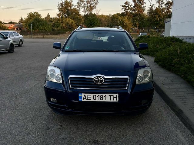 Toyota Avensis - зображення 2