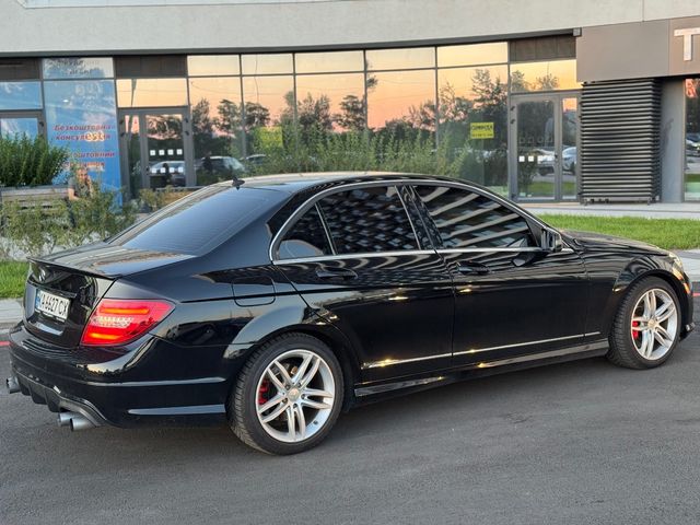 Mercedes-Benz C-Класс - зображення 5