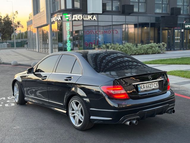 Mercedes-Benz C-Класс - зображення 1