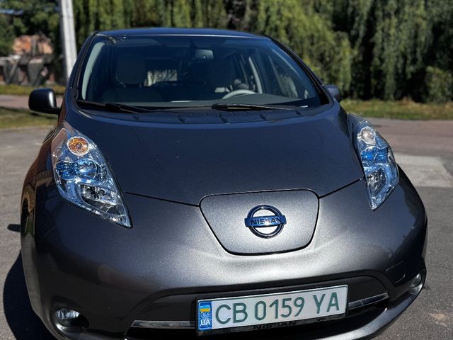 Nissan Leaf - зображення 1