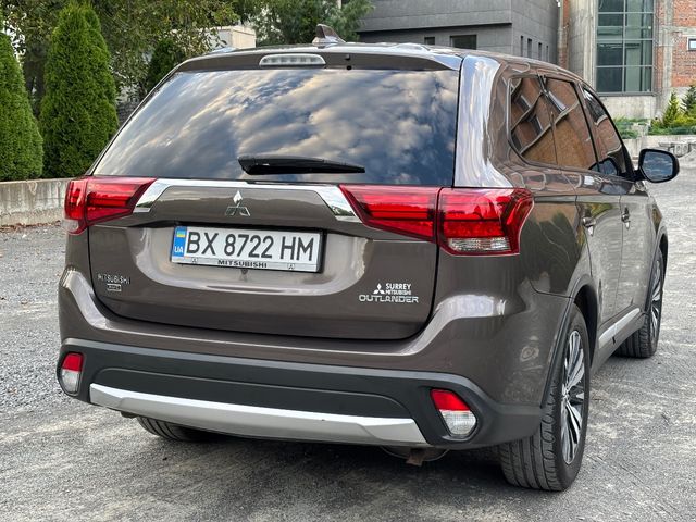 Mitsubishi Outlander - зображення 5