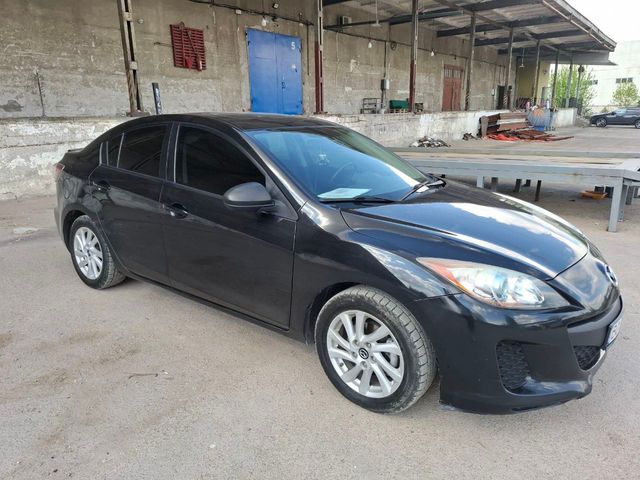 Mazda 3 - зображення 3