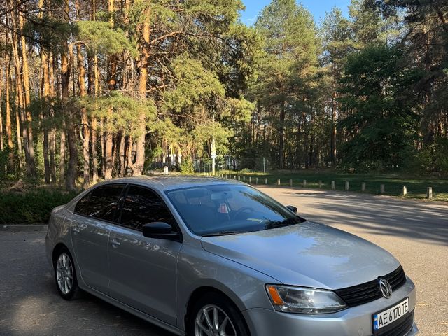 Volkswagen Jetta - зображення 3