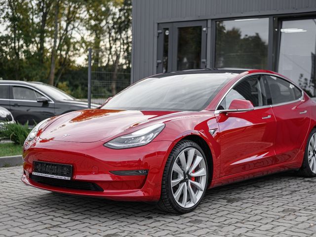 Tesla Model 3 - зображення 2