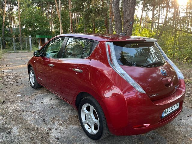 Nissan Leaf - зображення 2