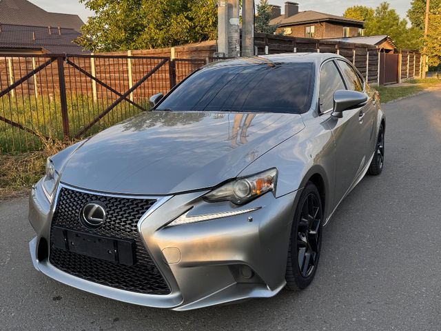 Lexus IS - зображення 3