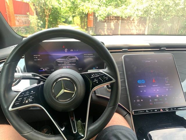 Mercedes-Benz EQS - зображення 5