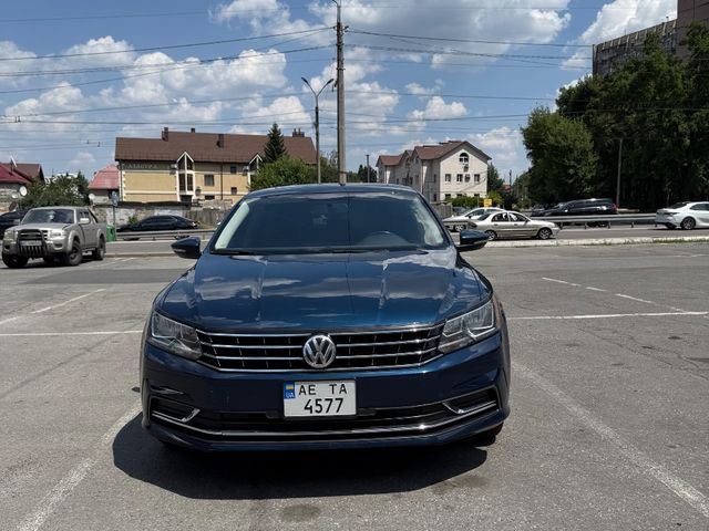 Volkswagen Passat (North America and China) - зображення 1