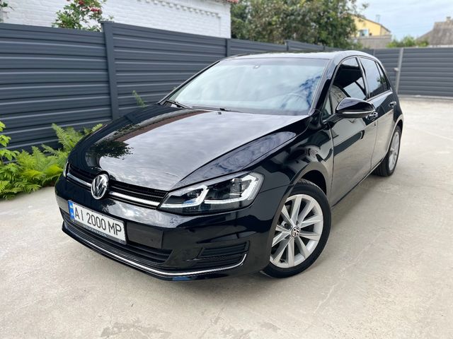 Volkswagen Golf - зображення 1