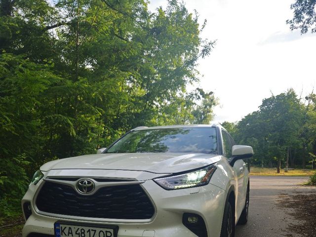 Toyota Highlander - зображення 1