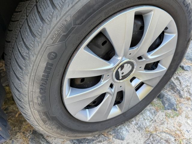 Skoda Fabia - фото 4