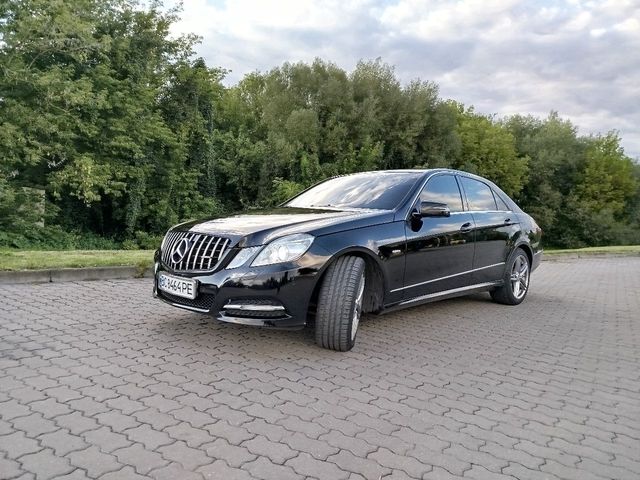 Mercedes-Benz E-Класс - зображення 3