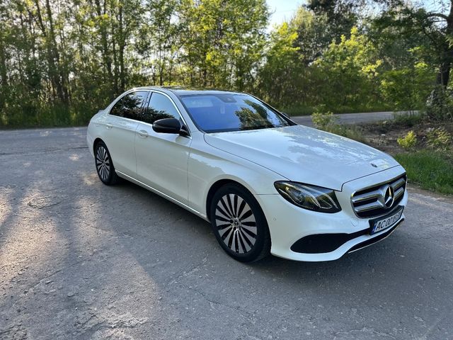 Mercedes-Benz E-Класс - зображення 3