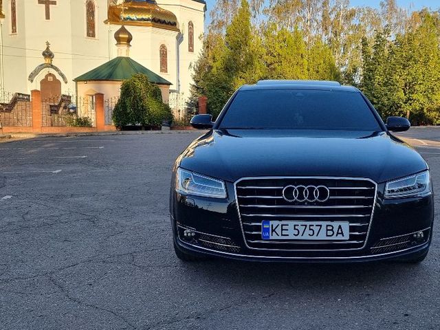 Audi A8 - зображення 2
