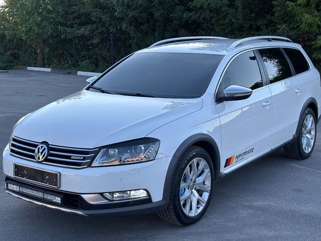 Volkswagen Passat - зображення 1
