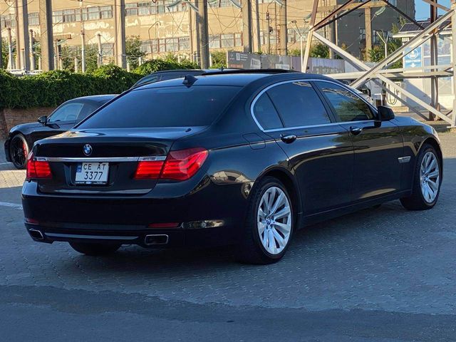 BMW 7 серії - фото 3