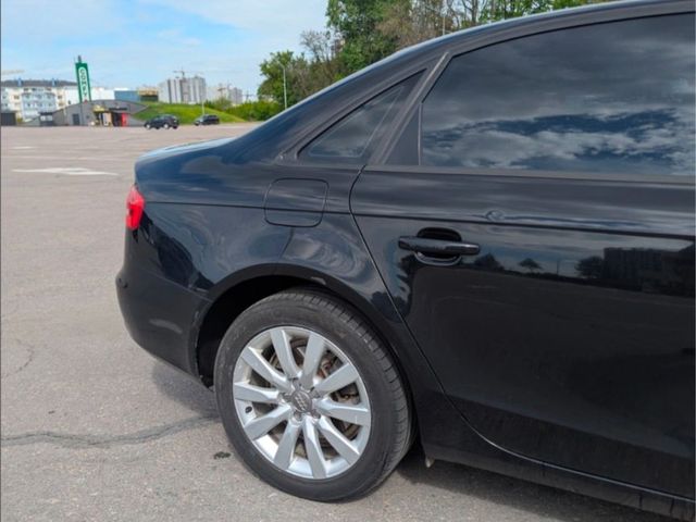 Audi A4 - зображення 2