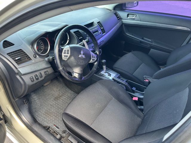 Mitsubishi Lancer - зображення 5