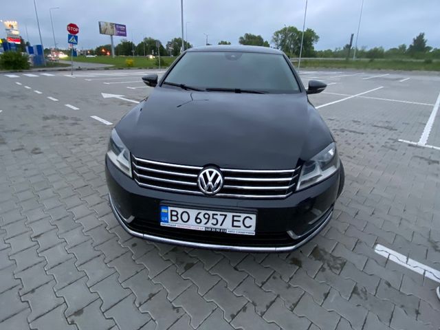 Volkswagen Passat - зображення 1