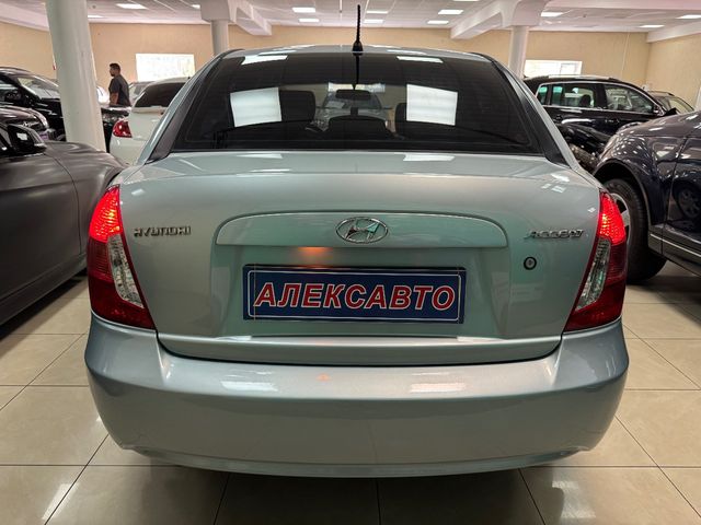 Hyundai Accent - зображення 3