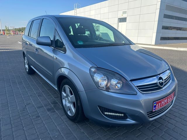 Opel Zafira - зображення 1