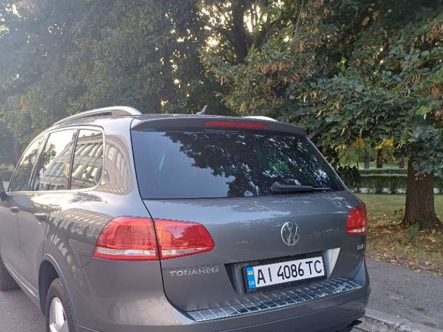 Volkswagen Touareg - зображення 4