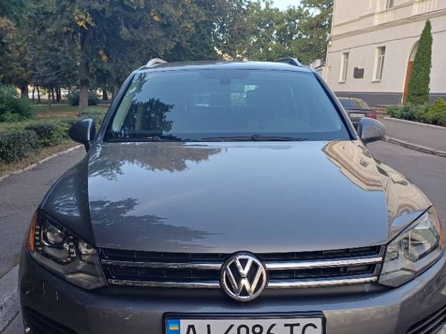 Volkswagen Touareg - зображення 2