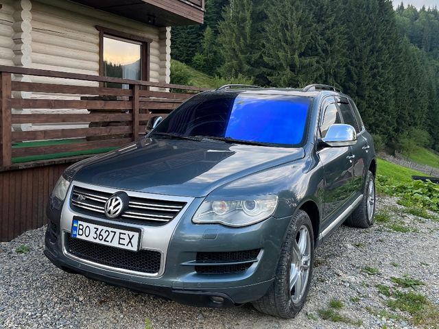 Volkswagen Touareg - зображення 2
