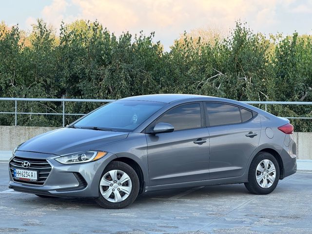 Hyundai Elantra - зображення 3