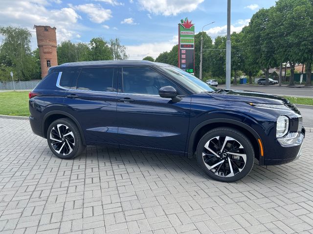 Mitsubishi Outlander - зображення 4