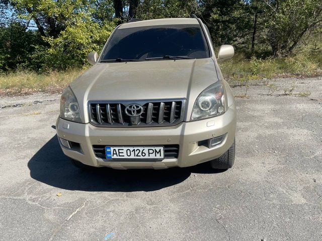 Toyota Land Cruiser Prado - зображення 1